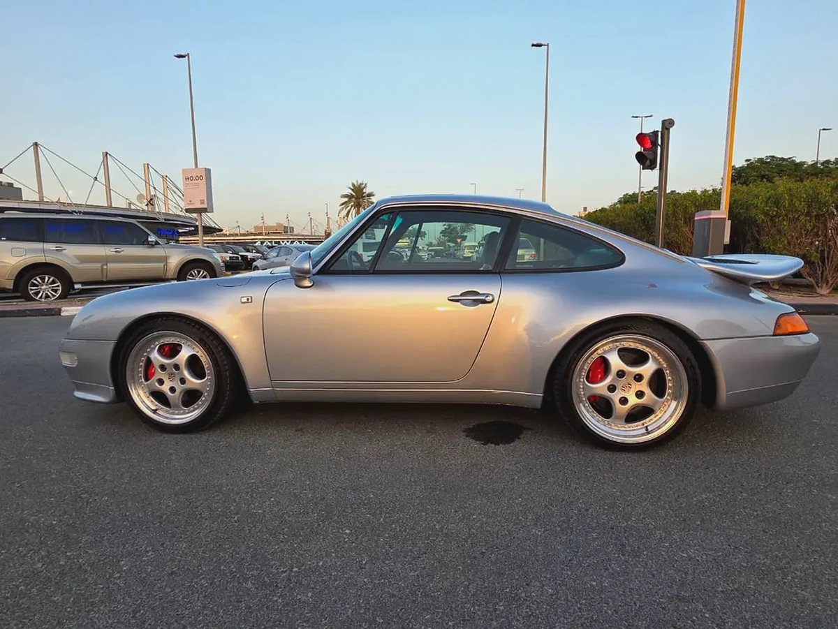 Porsche 911 Carrera 1995 | Classic Air-Cooled 993 | American Specs-6-6