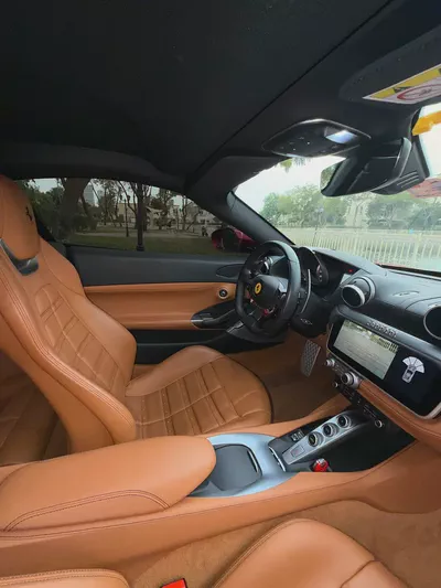Ferrari Portofino 2018 European Specs - Exceptional Condition-4