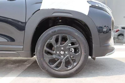 Suzuki Fronx GLX SUZUKI FRONX GL 1.5 PETROL AT-7