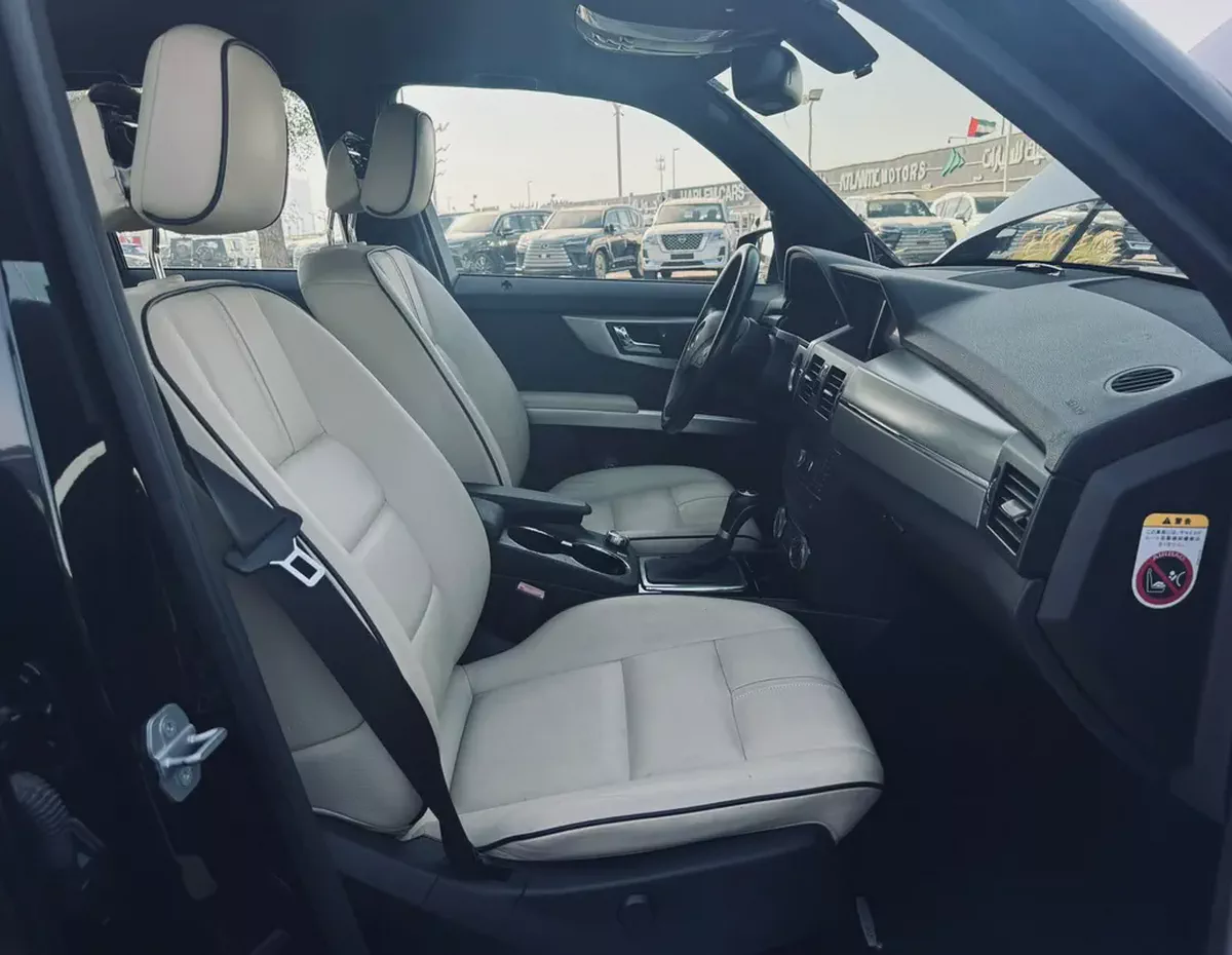 BENZ GLK300 | 4 MATIC | 2010 | ONLY | 75332 KM | JAPAN IMPORT | CLEAN TITLE-10-10
