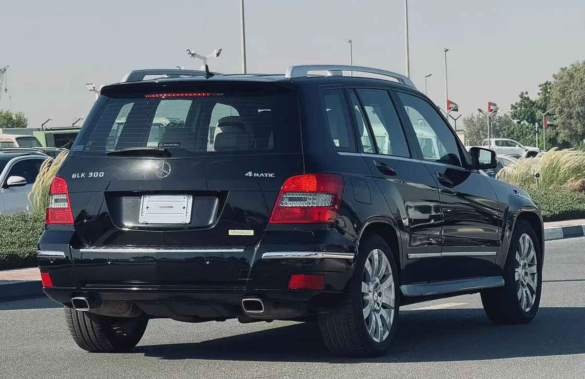 BENZ GLK300 | 4 MATIC | 2010 | ONLY | 75332 KM | JAPAN IMPORT | CLEAN TITLE-6-6