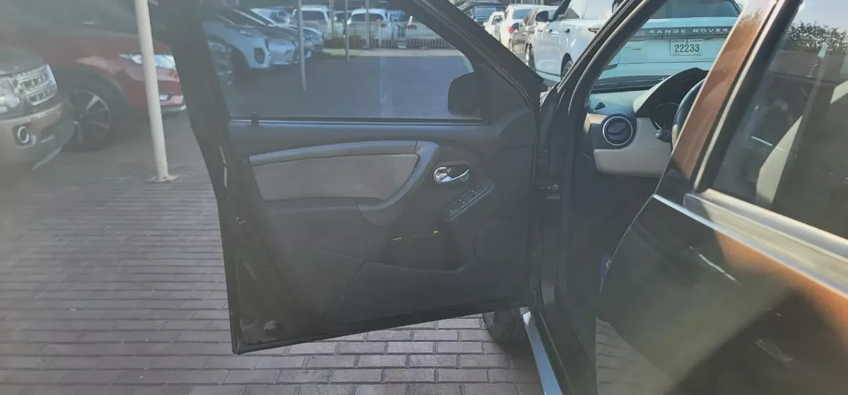 Renault Duster SE 4X4 2018 | GCC Specs | Well Maintained-9-9