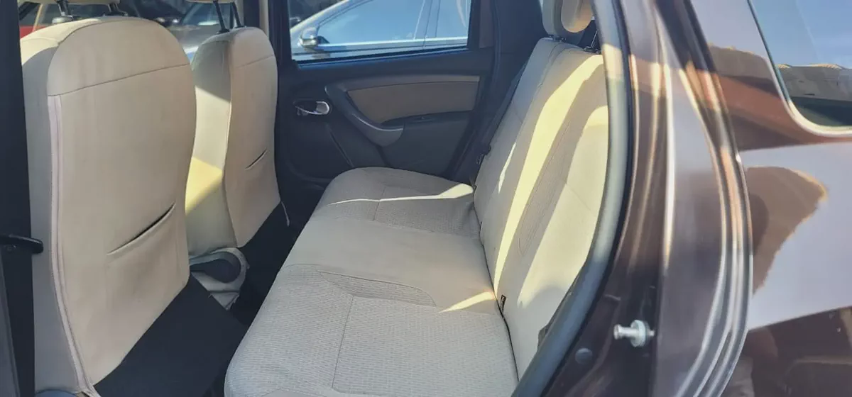 Renault Duster SE 4X4 2018 | GCC Specs | Well Maintained-8-8