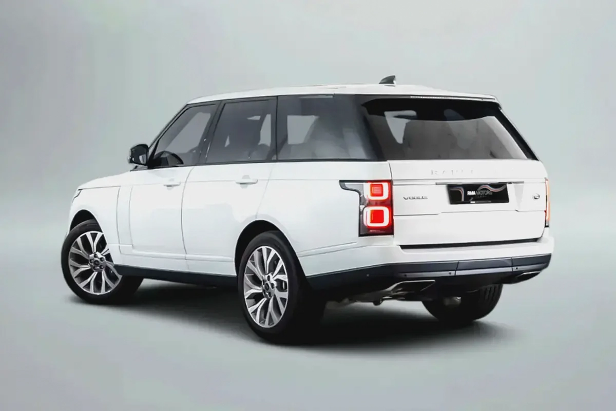 AED 3,172 / 60 months | 0% DP | 2019 Range Rover Vogue HSE Supercharged / Full Service History-1-1