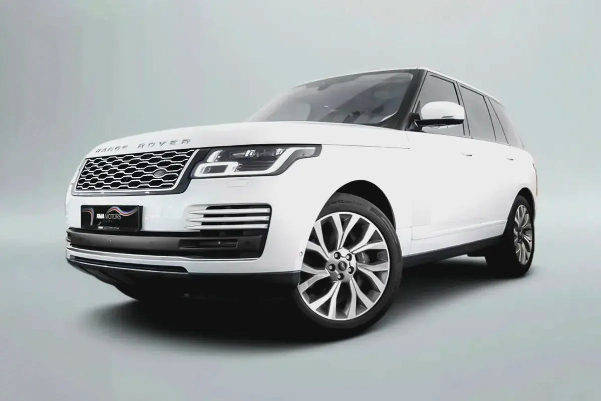 AED 3,172 / 60 months | 0% DP | 2019 Range Rover Vogue HSE Supercharged / Full Service History-4-4