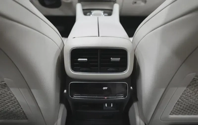 Mercedes-Benz GLS-Class GLS 450-13