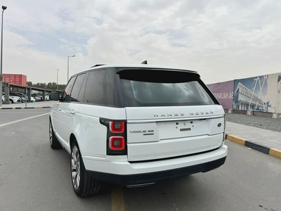 Range Rover vogue L super charged V8 Gcc-6