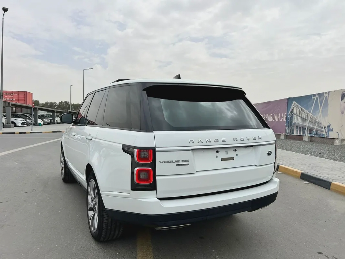 Range Rover vogue L super charged V8 Gcc-6-6