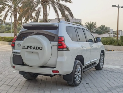 TOYOTA PRADO 2018 GXR TOP FULL OPTION V6 4.0L GCC IN EXCELLENT CONDITION-13