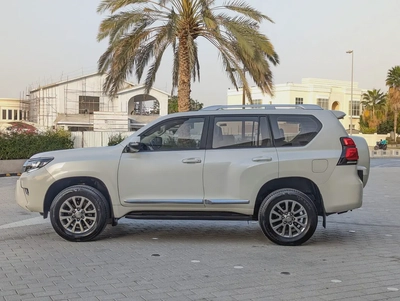 TOYOTA PRADO 2018 GXR TOP FULL OPTION V6 4.0L GCC IN EXCELLENT CONDITION-15