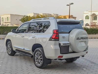 TOYOTA PRADO 2018 GXR TOP FULL OPTION V6 4.0L GCC IN EXCELLENT CONDITION-17