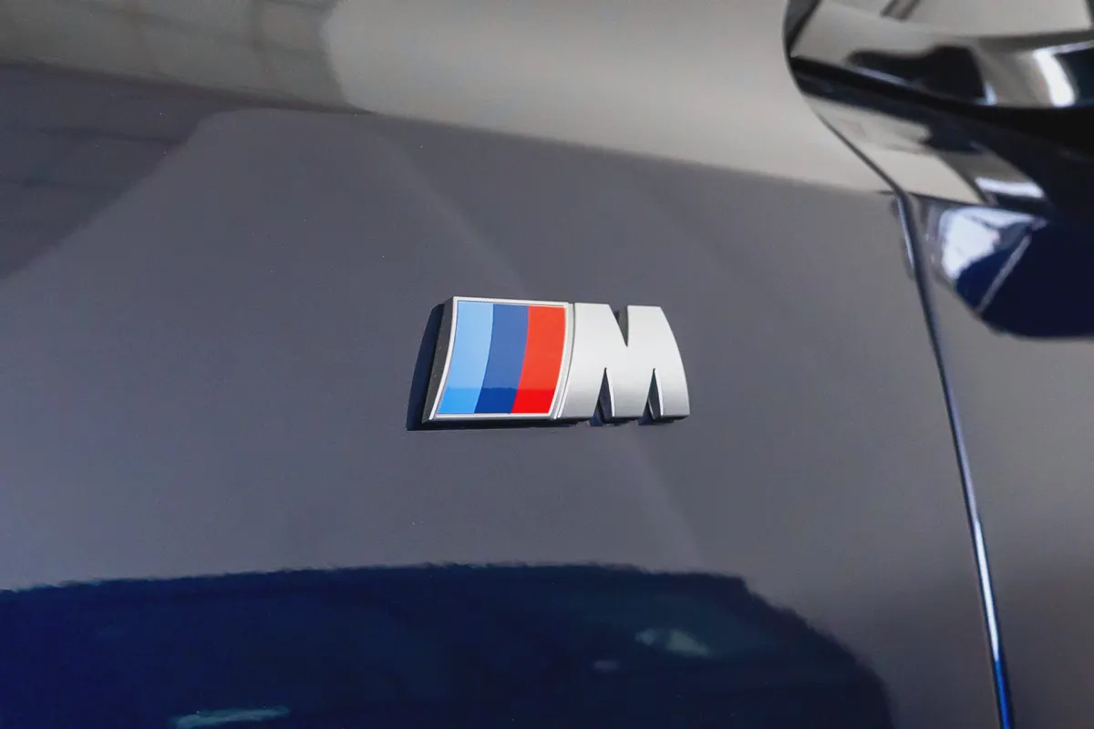 4,426 AED / 60 months | 0% DP | 2024 BMW 520i M Sport / Full AGMC BMW Service History