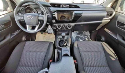 Toyota Hilux GL Toyota hilux 2.4L diesel mid options MY2025-15