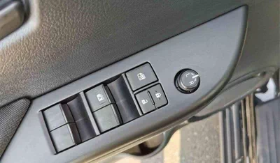 Toyota Hilux GL Toyota hilux 2.4L diesel mid options MY2025-19