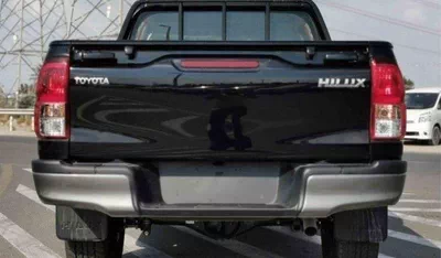 Toyota Hilux GL Toyota hilux 2.4L diesel mid options MY2025-6