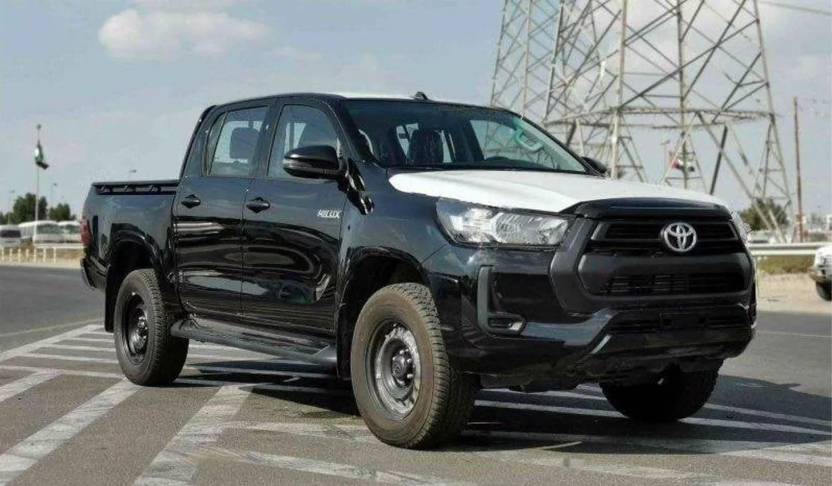 Toyota Hilux GL Toyota hilux 2.4L diesel mid options MY2025-1-0