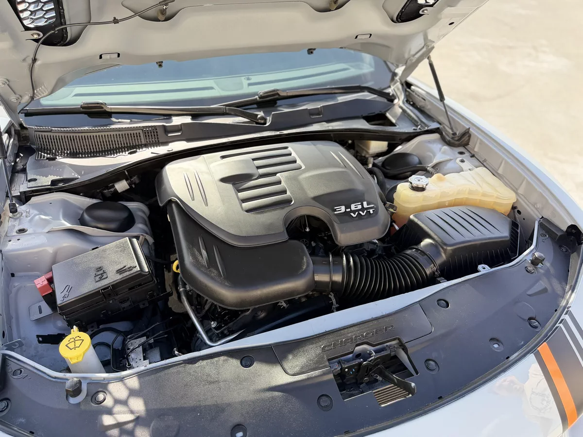 Dodge Charger 2022-8-8