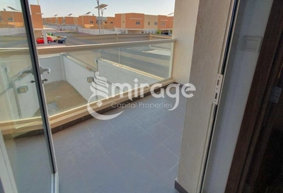 Spacious 3BR TH | Amazing Community | Prime Area-4