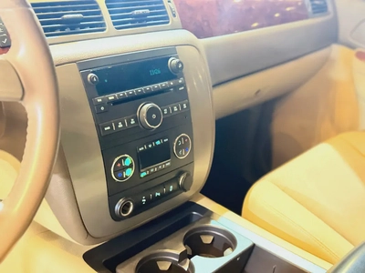 2014 ll Gmc Yukon ll Gcc ll 100,000 km ll LT-6