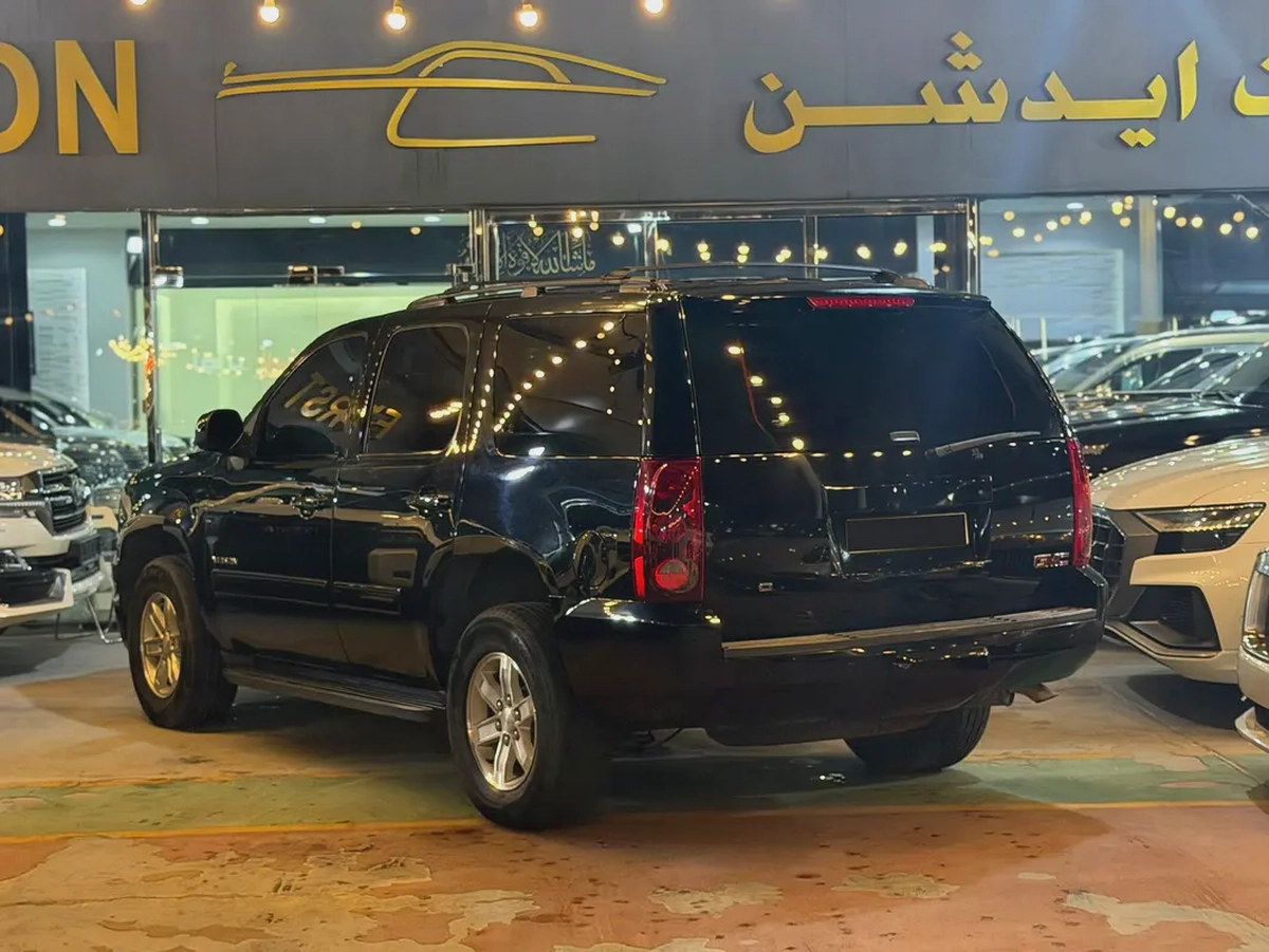 2014 ll Gmc Yukon ll Gcc ll 100,000 km ll LT-2-2