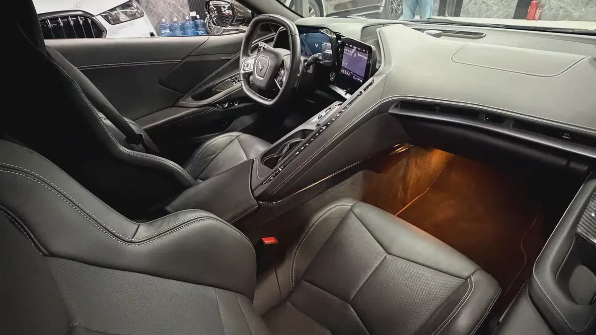 2023 Chevrolet Corvette Stingray WARRANTY AND FINANCE AVAILABLE-7-7