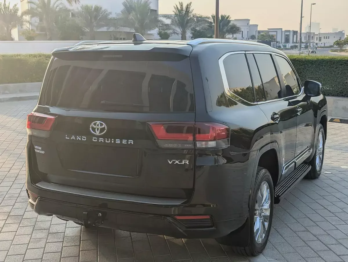 2024 Toyota Land Cruiser GXR V6 4.0L Petrol – Full Option | 28,256 KM Excellent Condition-9-9