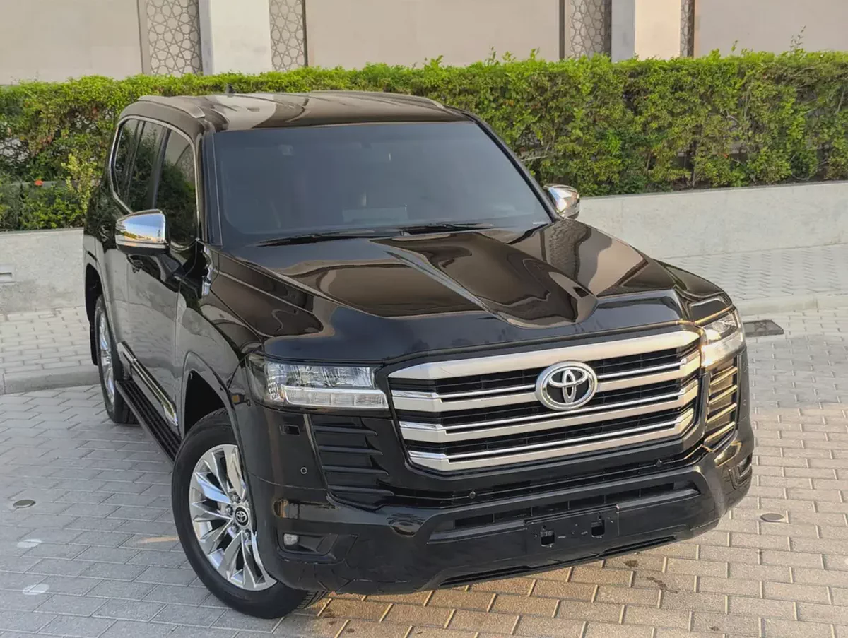2024 Toyota Land Cruiser GXR V6 4.0L Petrol – Full Option | 28,256 KM Excellent Condition