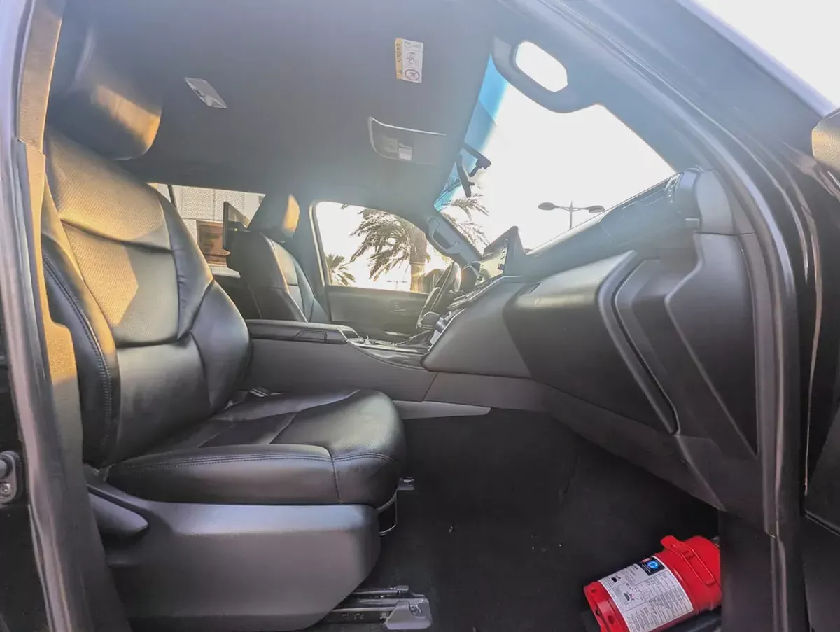 2024 Toyota Land Cruiser GXR V6 4.0L Petrol – Full Option | 28,256 KM Excellent Condition-5-5