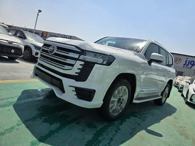 2026 Toyota Land Cruiser LC300 GXR 4.0L White-3