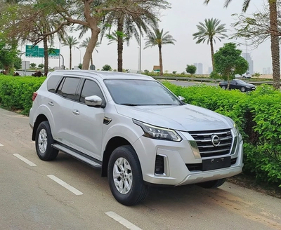 NISSAN X-TERRA TITANIUM 7 SEATER 2022 MODEL 2.5L GCC SPECS (1120/-MONTHLY)-0