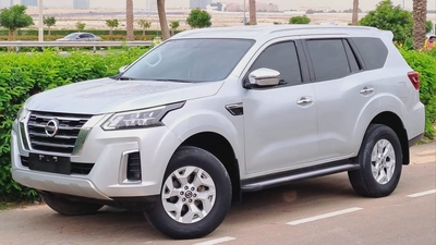 NISSAN X-TERRA TITANIUM 7 SEATER 2022 MODEL 2.5L GCC SPECS (1120/-MONTHLY)-1
