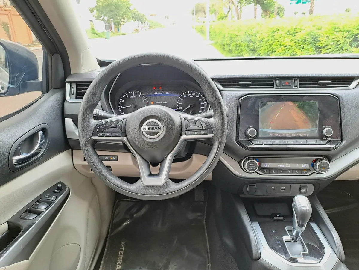 NISSAN X-TERRA TITANIUM 7 SEATER 2022 MODEL 2.5L GCC SPECS (1120/-MONTHLY)-8-8