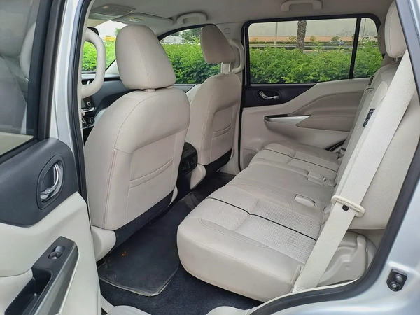 NISSAN X-TERRA TITANIUM 7 SEATER 2022 MODEL 2.5L GCC SPECS (1120/-MONTHLY)