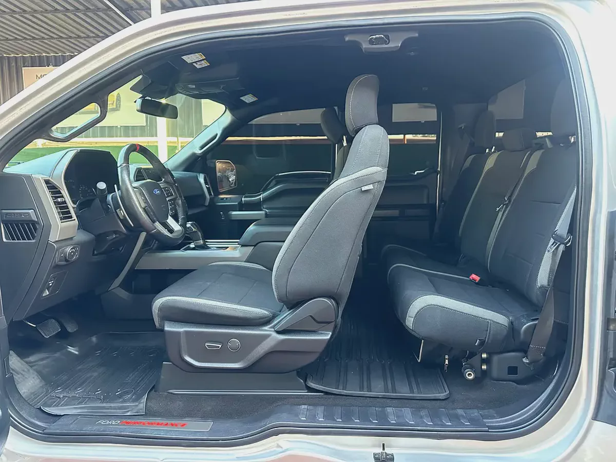 فورد F-150 رابتر خليجي 2019 | 450 حصان توين تيربو | SuperCrew | 4X4 | أنظمة أوف رود متكاملة-18-18