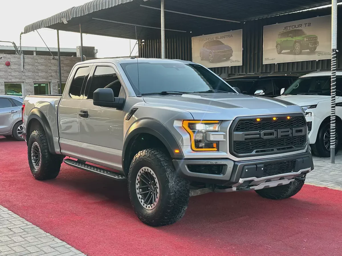 فورد F-150 رابتر خليجي 2019 | 450 حصان توين تيربو | SuperCrew | 4X4 | أنظمة أوف رود متكاملة-2-2