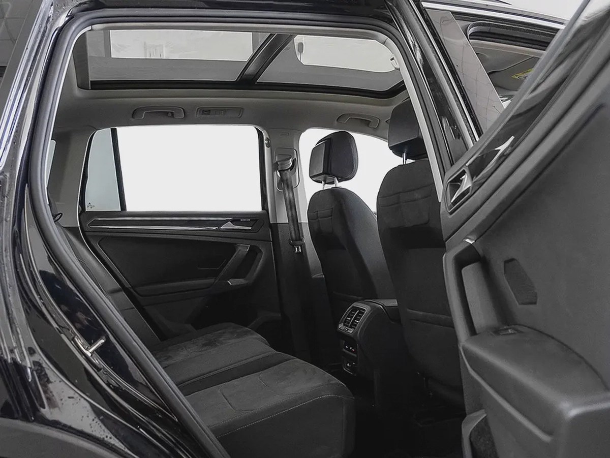 1,678 AED / 60 months | 0% DP | 2021 Volkswagen Tiguan Elegance /-12-12