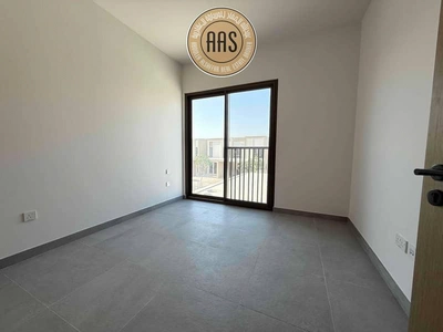 Park Facing Brand New Ready To Move 4Bedroom Villa Available For Rent in Villanova-9