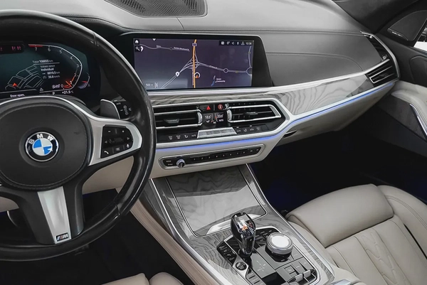 3,257 AED / 60  months | 0% DP | 2019 BMW X7 40i M-Sport