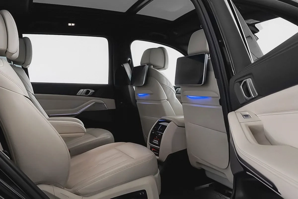 3,257 AED / 60  months | 0% DP | 2019 BMW X7 40i M-Sport