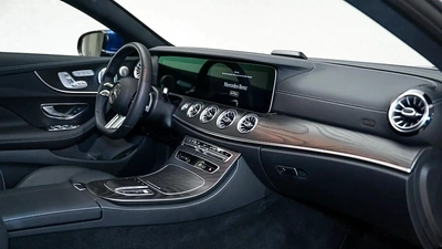 Mercedes-Benz E-Class E 450 AMG-7