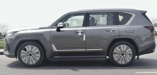 Lexus LX600 LEXUS LX 600 Signature 3.5L