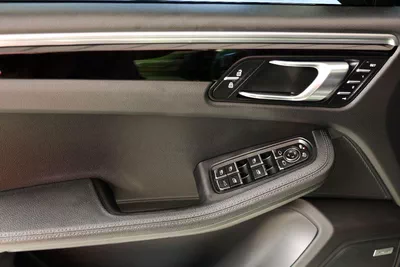 Porsche Macan S Porsche Macan S – 2021-11