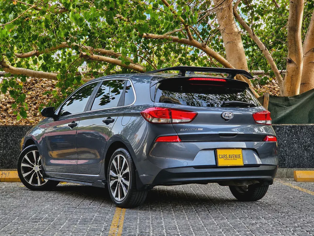 Excellent Condition | 2018 Hyundai Elantra-8-8