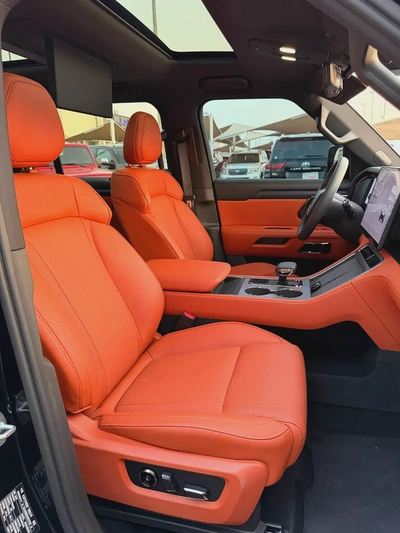 Rox 01 VIP 2025 - Luxury EREV SUV - Under Warranty-5