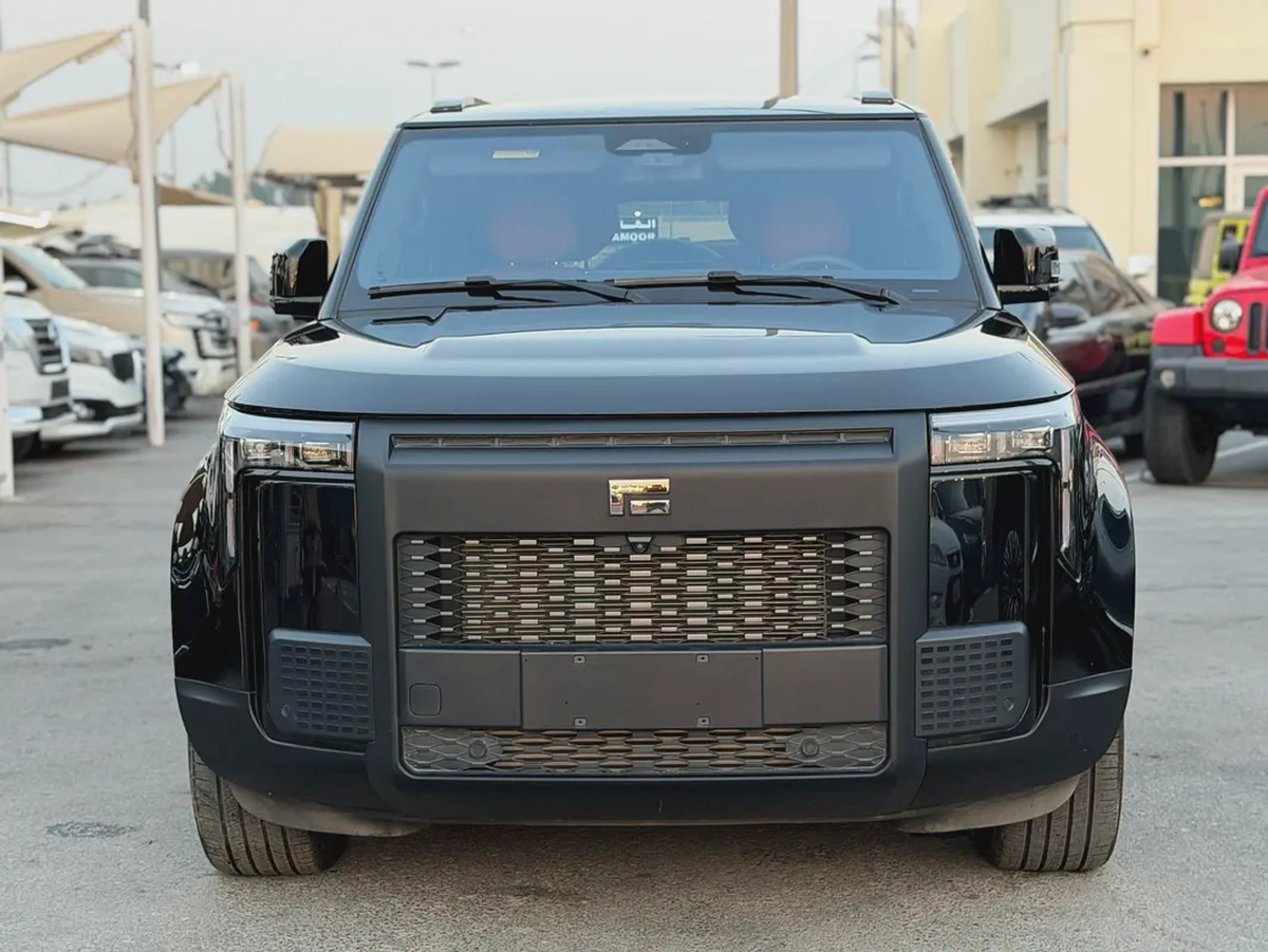 Rox 01 VIP 2025 - Luxury EREV SUV - Under Warranty-1-1