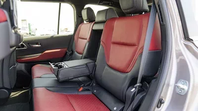 Toyota Land Cruiser VXR Land cruiser VXR 3.3L diesel AT MY 2025 V6-12