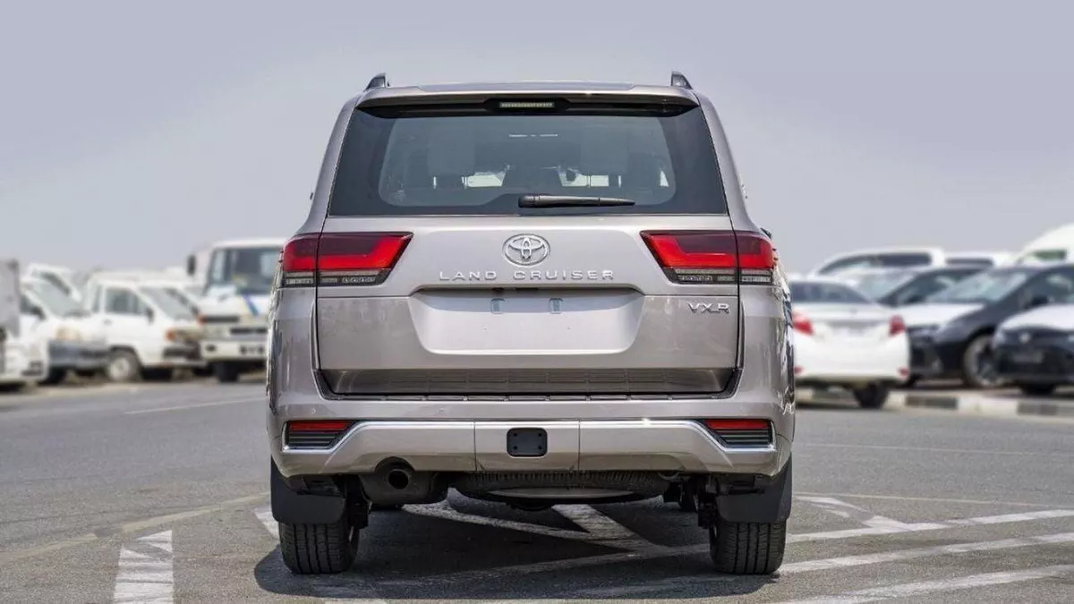 Toyota Land Cruiser VXR Land cruiser VXR 3.3L diesel AT MY 2025 V6-5-0
