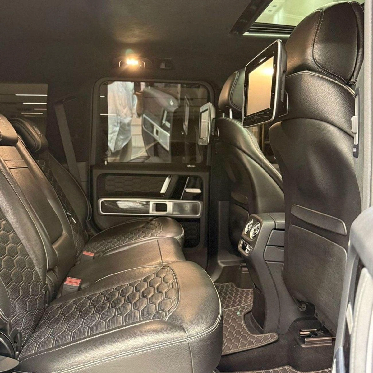 BRABUS 800 - Mercedes-AMG G 63 Brabus G-Class 800 2023 European specs-13-0