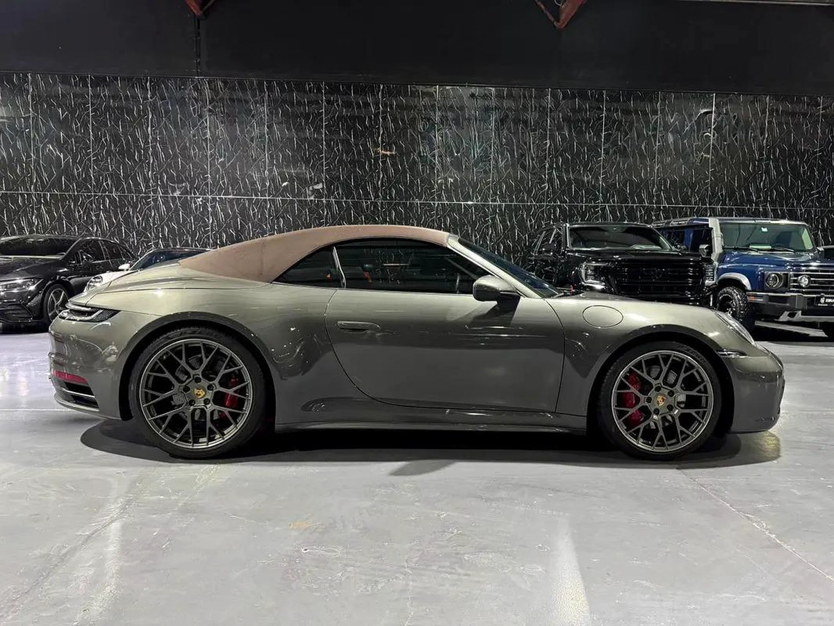 Porsche 911 Carrera S 2020 |GCC specs | AL Naboodah Warranty 2026 | Al Naboodah Full Service History-4-4