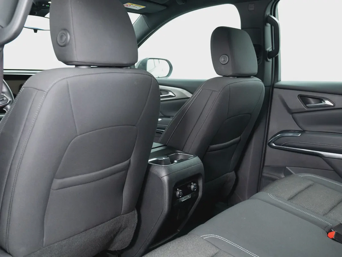 Chevrolet Traverse LT 2024 GCC Specs-16-16